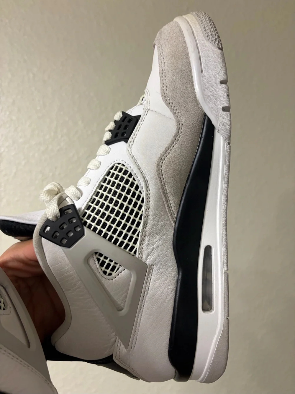 JORDAN 4 MILITARY BLACK